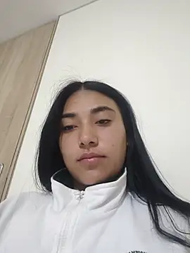 Snapshot of Amber-gold chatting on 2, 7, 2026 Amber-gold online show from 2, 7, 2026
