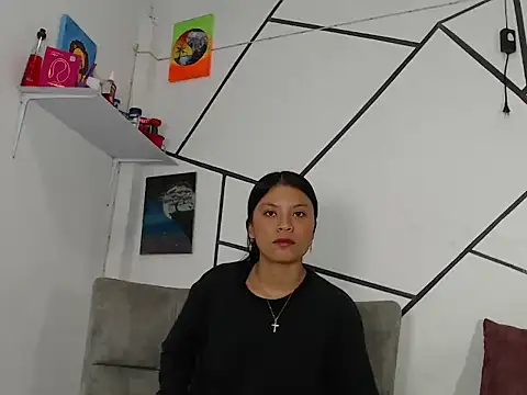 Snapshot of charlotte_vickie chatting on 10, 7, 2026 charlotte vickie online show from 10, 7, 2026
