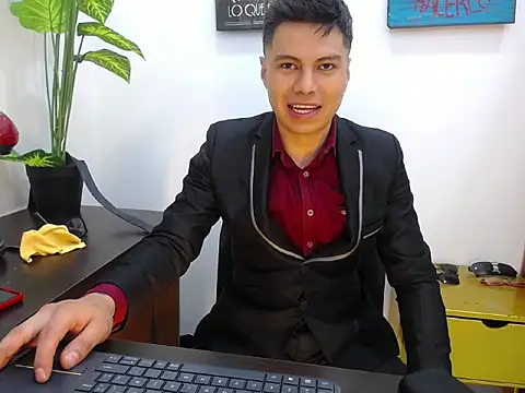 Snapshot of AquilesTaylor chatting on 11, 7, 2026 AquilesTaylor online show from 11, 7, 2026