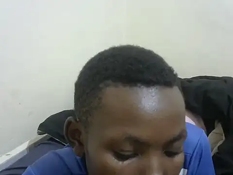 Snapshot of cute_avy0 chatting on 16, 7, 2026 cute avy0 online show from 16, 7, 2026