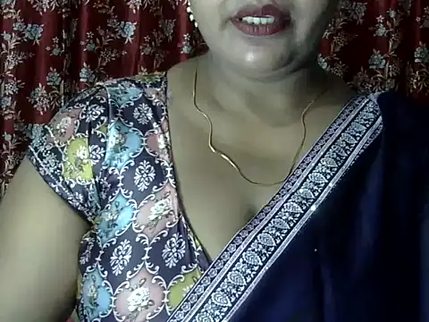Snapshot of PRIYANKA_023 chatting on 6, 7, 2026 PRIYANKA 023 online show from 6, 7, 2026