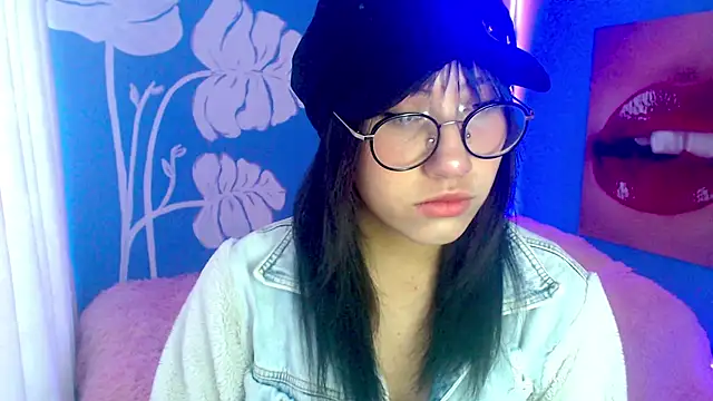 Snapshot of eli_doll chatting on 10, 7, 2026 eli doll online show from 10, 7, 2026