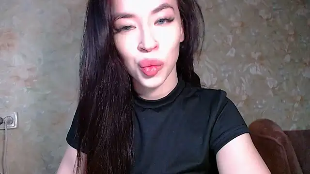 Snapshot of lu_dominationn chatting on 5, 7, 2026 lu dominationn online show from 5, 7, 2026
