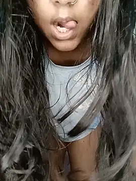 MissRiyaLive online show from 29, 6, 2026