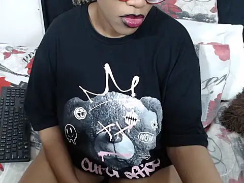 Snapshot of SultryDivax chatting on 28, 6, 2026 SultryDivax online show from 28, 6, 2026