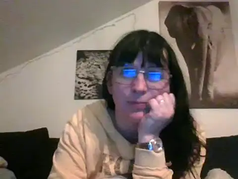 Snapshot of sexujuly88 chatting on 3, 3, 2025 sexujuly88 online show from 3, 3, 2025