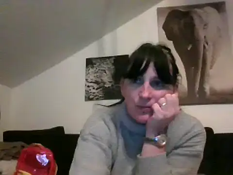 Snapshot of sexujuly88 chatting on 26, 9, 2025 sexujuly88 online show from 26, 9, 2025