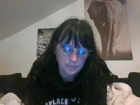 Snapshot of sexujuly88 chatting on 29, 10, 2025 sexujuly88 online show from 29, 10, 2025