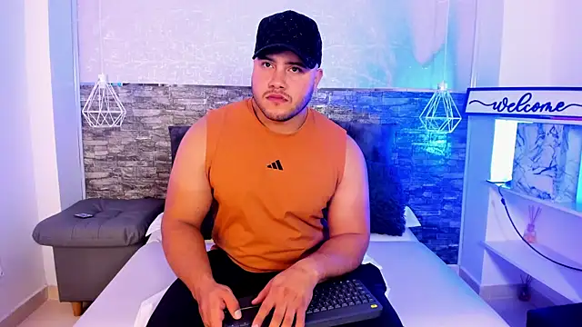 apolorusso online show from 30, 7, 2026