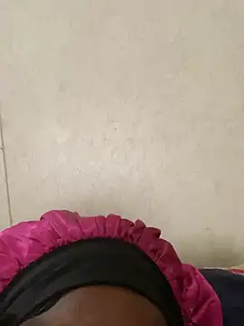 honeycum444 online show from 8, 7, 2026