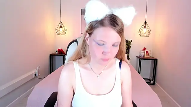 Snapshot of anita_Hitteys chatting on 15, 7, 2026 anita Hitteys online show from 15, 7, 2026