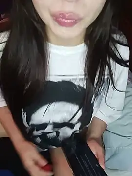 zaracamila98 online show from 10, 6, 2026