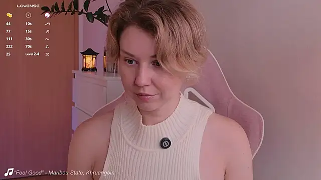 Snapshot of ellathemuse chatting on 23, 7, 2026 ellathemuse online show from 23, 7, 2026