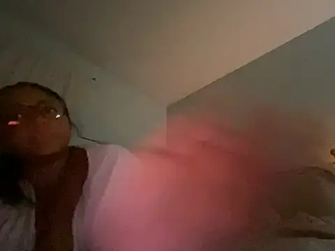 Snapshot of jacklynluvsperv chatting on 10, 7, 2026 jacklynluvsperv online show from 10, 7, 2026