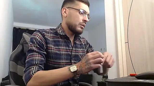 Snapshot of MalekXarxxx chatting on 15, 7, 2026 MalekXarxxx online show from 15, 7, 2026