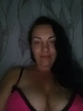 PrettyAngell  online show from 7, 8, 2026