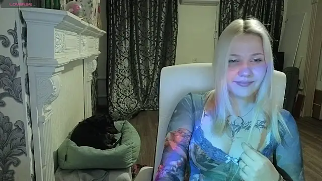 moon  shy online show from 28, 7, 2026