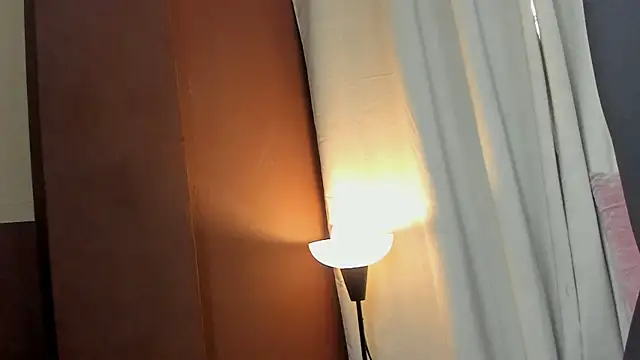 Snapshot of sensual_fer chatting on 23, 6, 2026 sensual fer online show from 23, 6, 2026