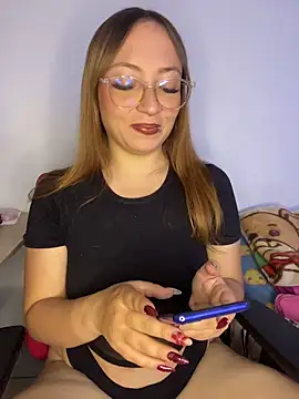 Caamii  online show from 5, 6, 2026