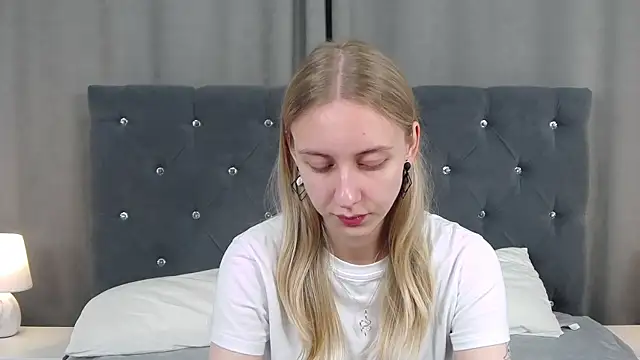 LirienVexx online show from 25, 6, 2026
