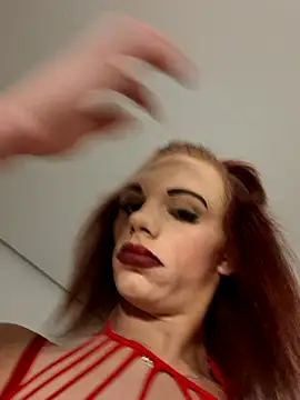 translady19 online show from 10, 6, 2026