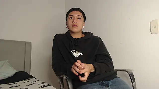 Owenn  blueee online show from 2, 7, 2026