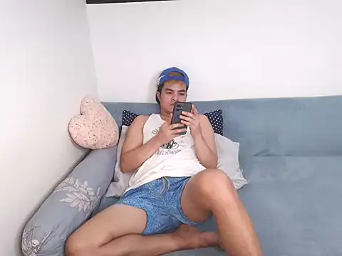 yourmikexxx online show from 18, 7, 2026