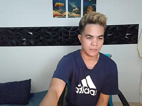 yourmikexxx online show from 24, 7, 2026