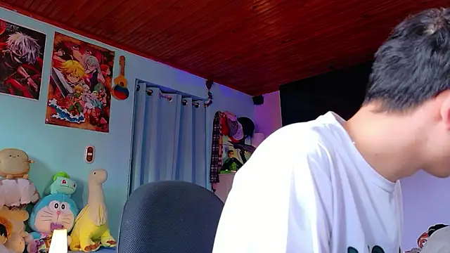 Snapshot of Chris_Blake_ chatting on 27, 7, 2026 Chris Blake online show from 27, 7, 2026
