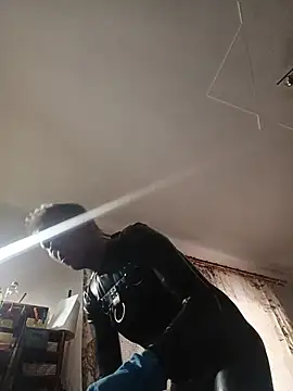 RubberFetischem online show from 7, 5, 2026