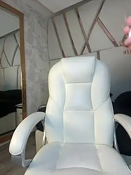 Amelia kingsley online show from 29, 6, 2026