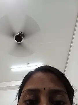 Snapshot of Hoty-sona chatting on 20, 6, 2026 Hoty-sona online show from 20, 6, 2026