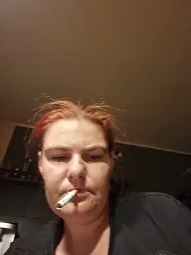 GoldenWifee online show from 30, 7, 2026