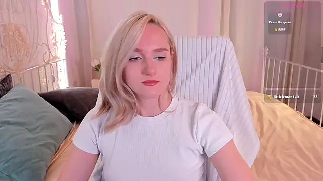 Chloe-Deccer online show from 13, 7, 2026
