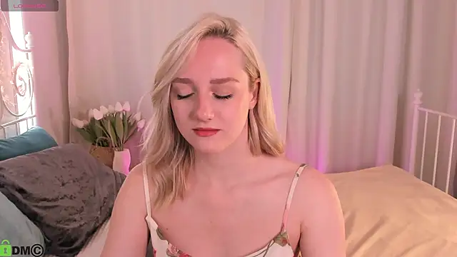 Chloe-Deccer online show from 20, 7, 2026