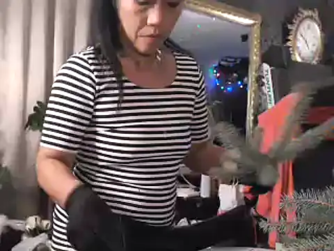 Hornygirltheone online show from 5, 12, 2024