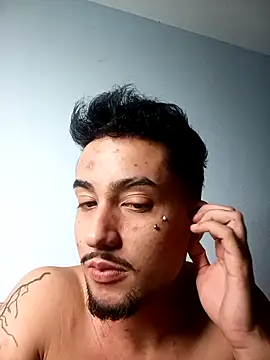 Boytranoroxa online show from 10, 6, 2026
