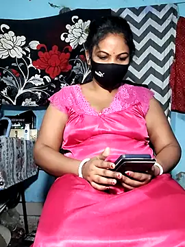 Snapshot of Mis-maya chatting on 13, 7, 2026 Mis-maya online show from 13, 7, 2026