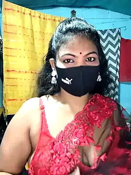Snapshot of Mis-maya chatting on 24, 7, 2026 Mis-maya online show from 24, 7, 2026