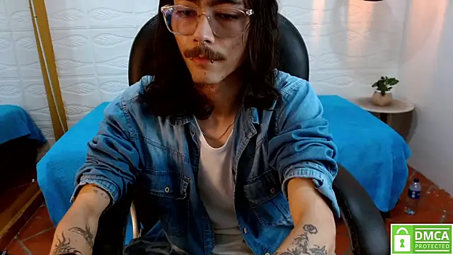 bigcock robert online show from 29, 7, 2026