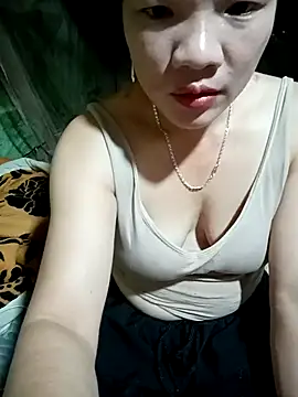 Snapshot of Eirlys-baby chatting on 23, 7, 2026 Eirlys-baby online show from 23, 7, 2026