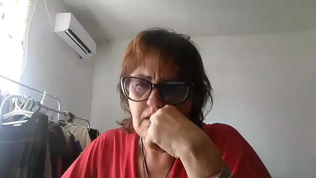 Snapshot of ErikaXShine chatting on 3, 8, 2026 ErikaXShine online show from 3, 8, 2026