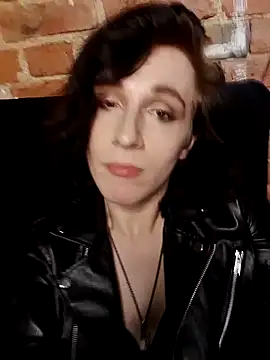 MickeQuinee online show from 26, 7, 2026