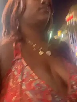 Snapshot of nia_coxlive chatting on 1, 8, 2026 nia coxlive online show from 1, 8, 2026
