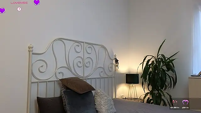 Snapshot of Ginnybabe_ chatting on 20, 2, 2025 Ginnybabe online show from 20, 2, 2025