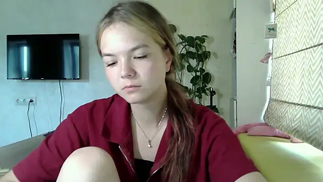AvrilGillig online show from 23, 7, 2026