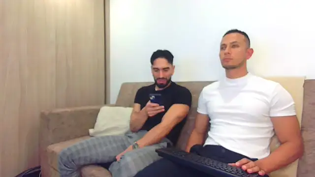 TheLatinBoyfriends online show from 2, 8, 2026