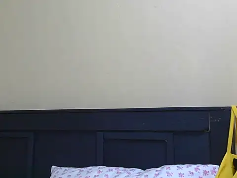 kinkydolll online show from 9, 7, 2026