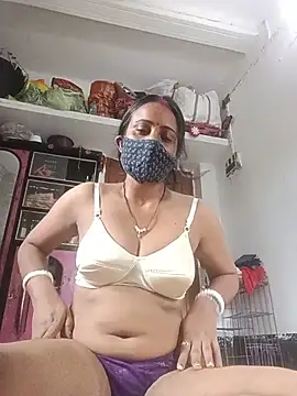 Simi-hot-boudi online show from 20, 7, 2026