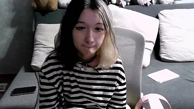 Lilfain baby online show from 28, 7, 2026